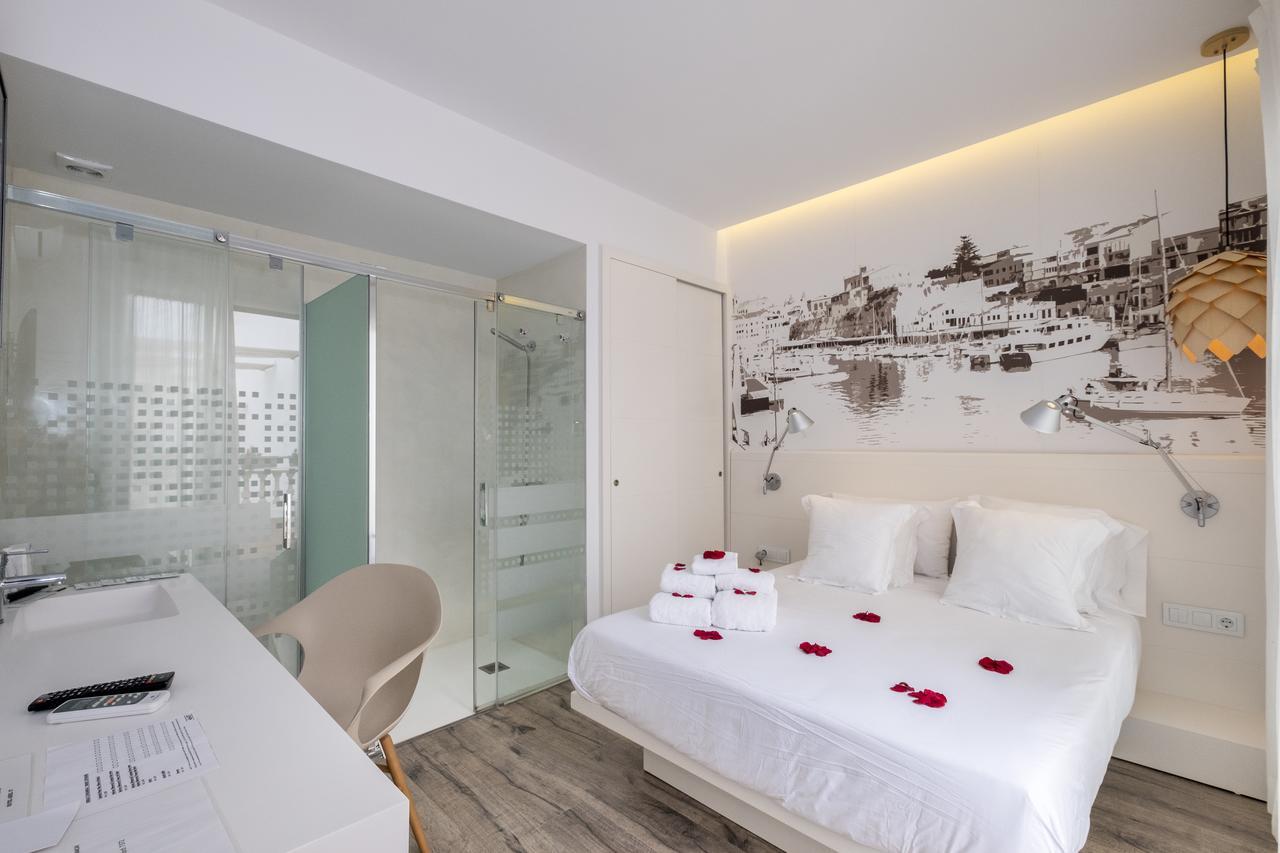 Hotel Abril 37 Ciutadella  Zewnętrze zdjęcie